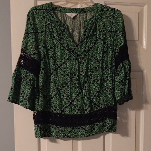 Crown and Ivy Womens Top In Petite Small - Picture 1 of 3